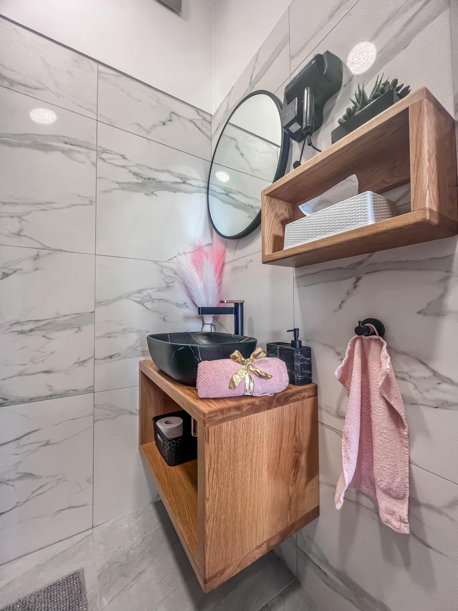 Apartment Sova Or Deluxe Room 33 ブレッド エクステリア 写真
