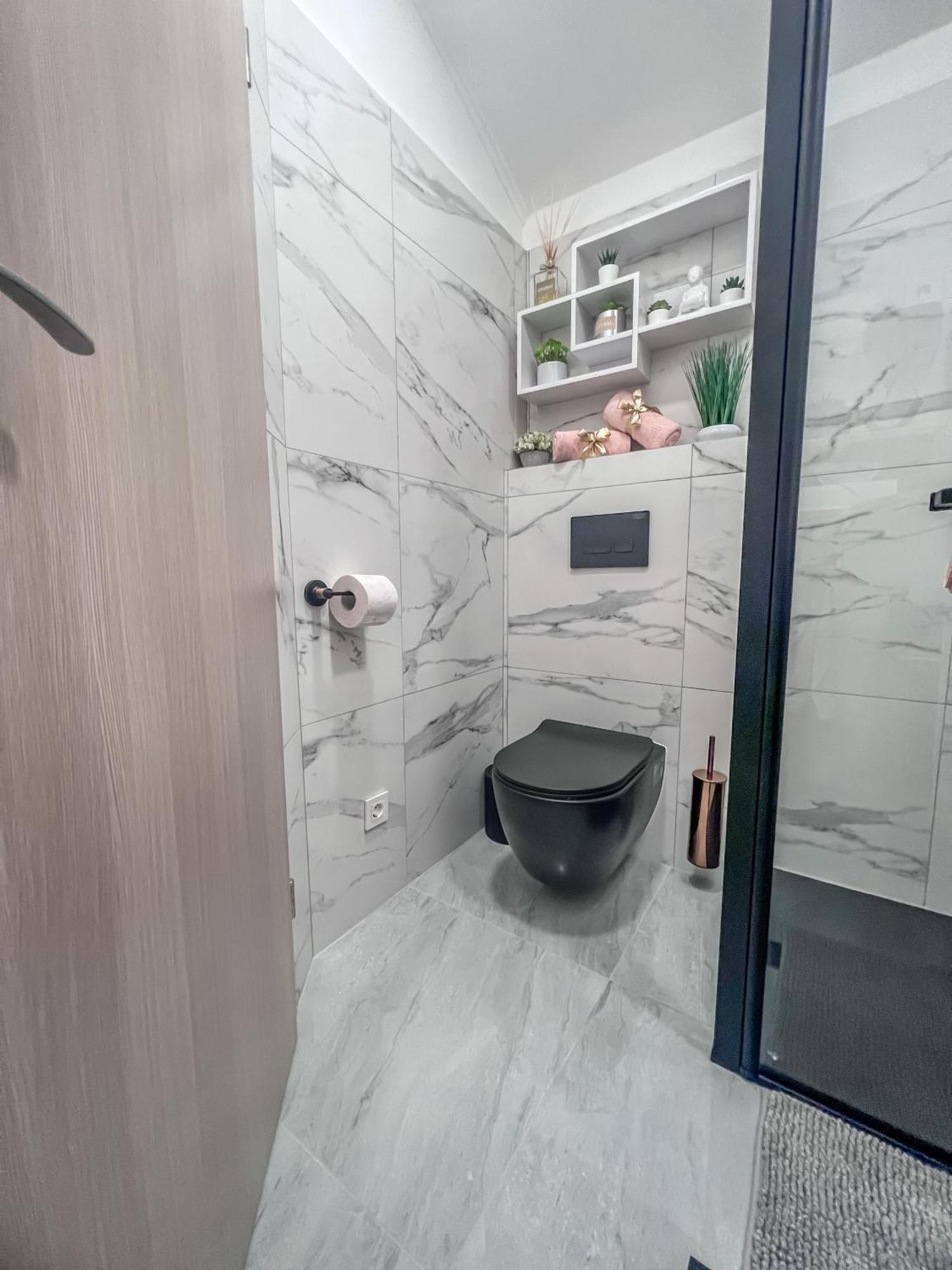 Apartment Sova Or Deluxe Room 33 ブレッド エクステリア 写真