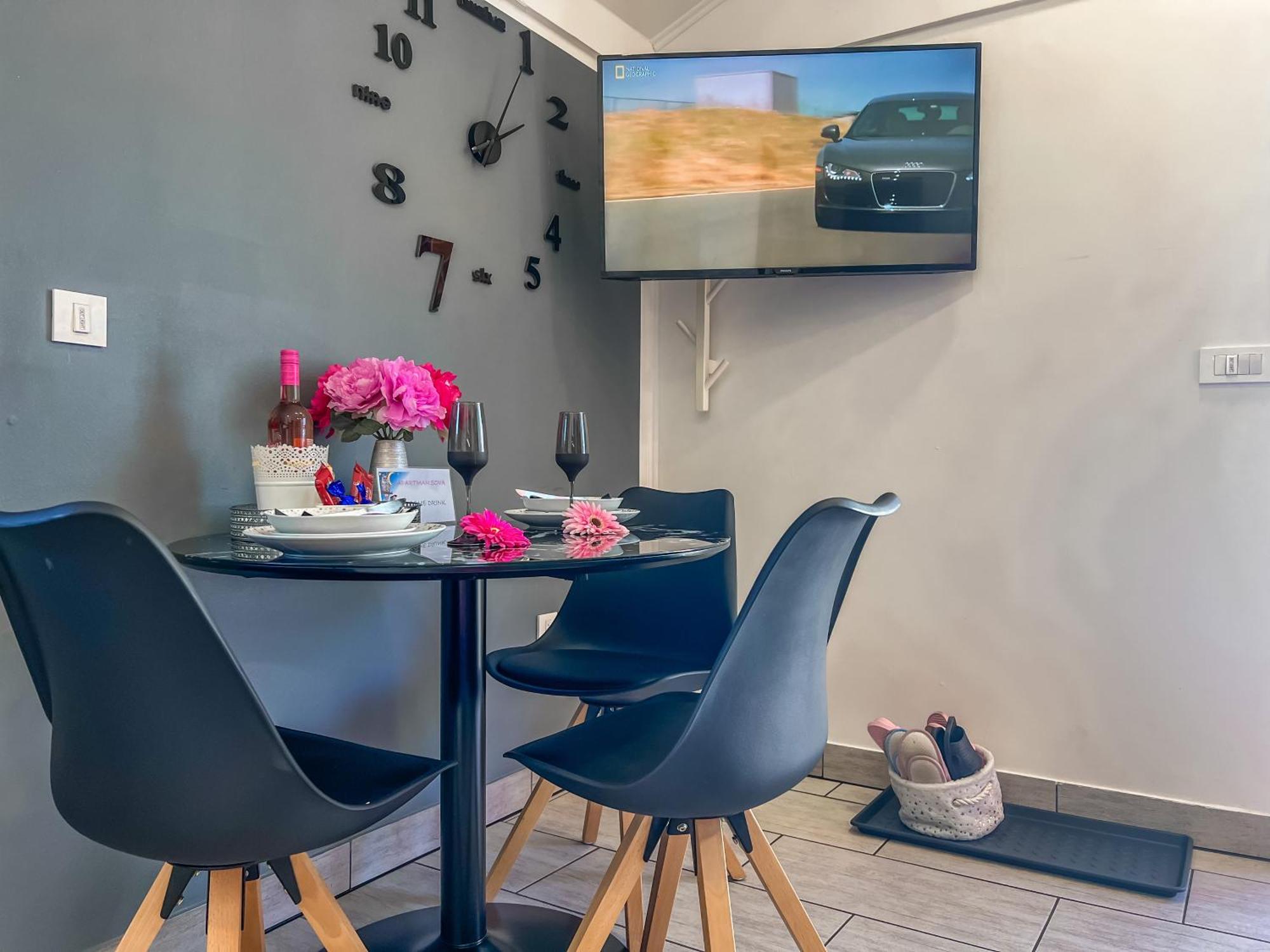 Apartment Sova Or Deluxe Room 33 ブレッド エクステリア 写真
