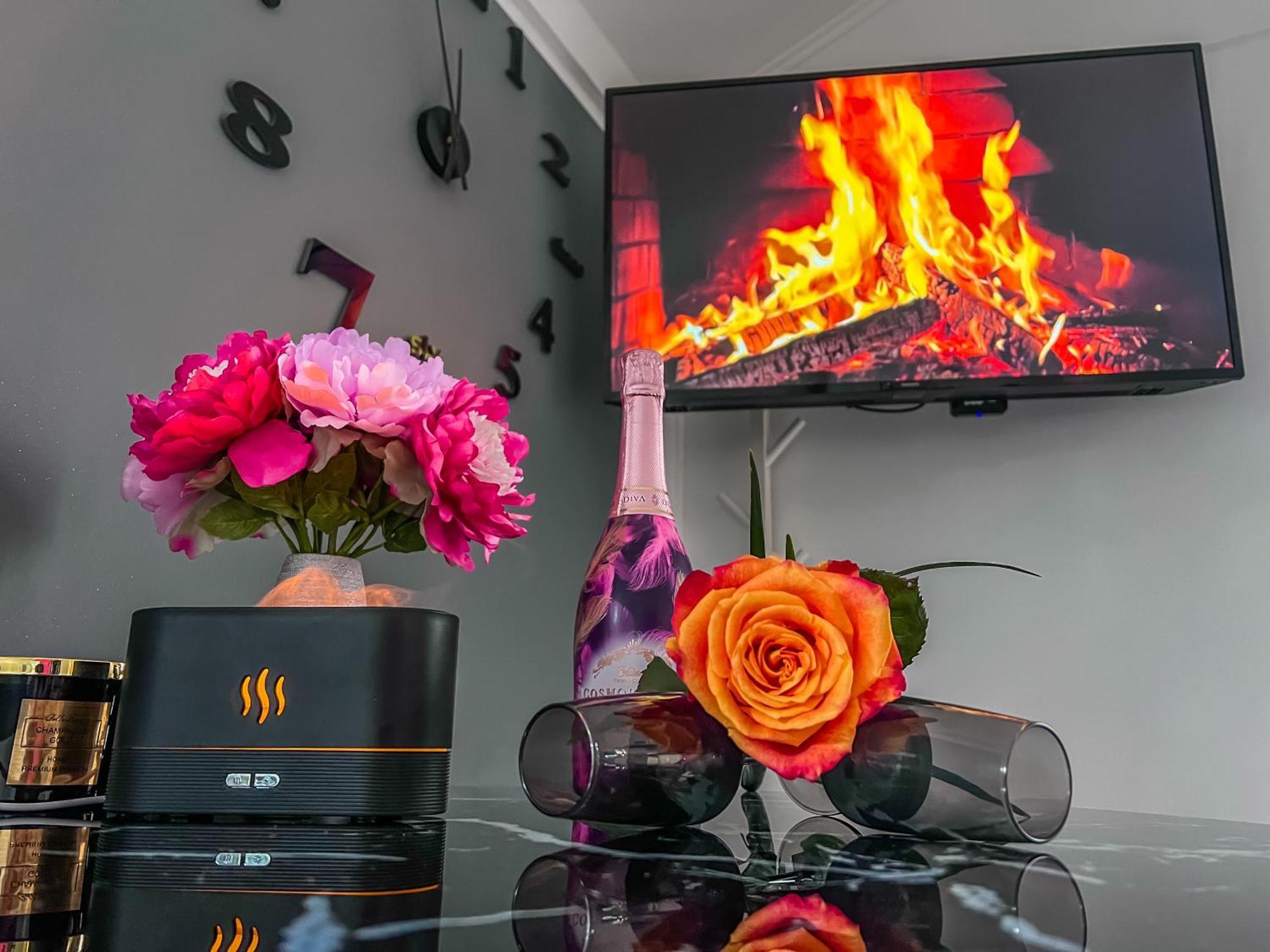 Apartment Sova Or Deluxe Room 33 ブレッド エクステリア 写真